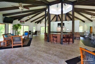 201 Pensacola Beach Rd in Gulf Breeze, FL - Building Photo - Building Photo