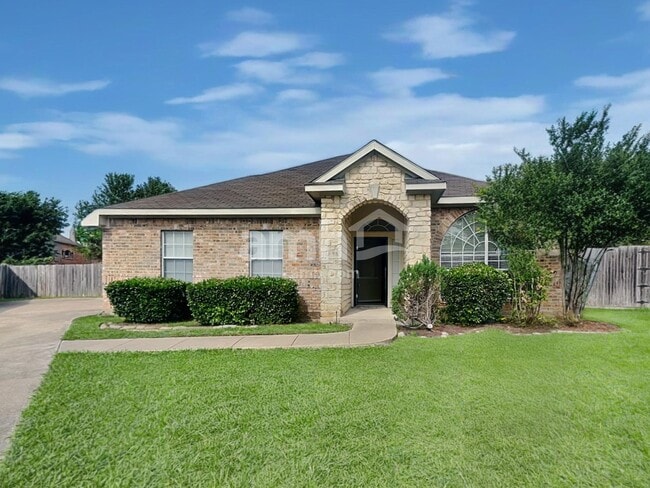 property at 5702 Creekfront Ct
