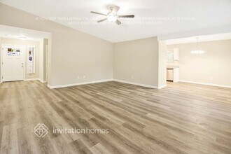100 Squirrel Way in College Park, GA - Building Photo - Building Photo