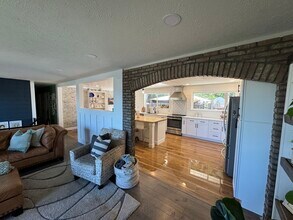 325 Brentwood Ln in Bountiful, UT - Building Photo - Building Photo