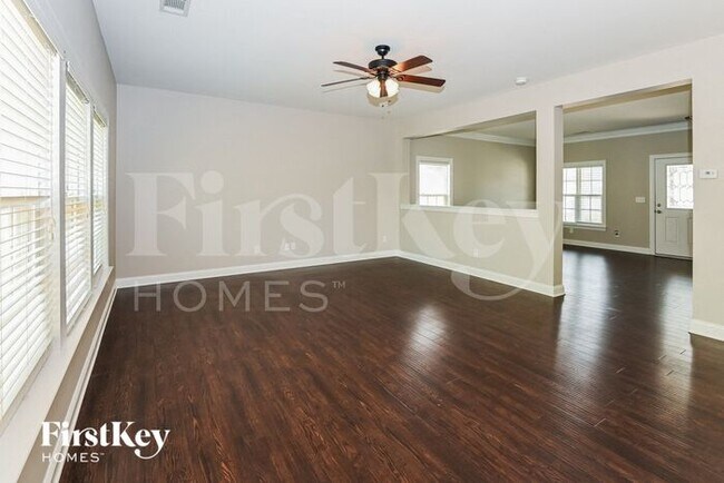 123 Farmers Folly Dr in Mooresville, NC - Building Photo - Building Photo
