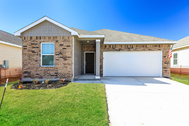 property at 7435 Boa Holw