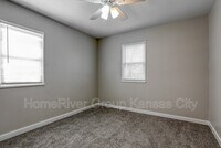 831 Stewart Ave photo'