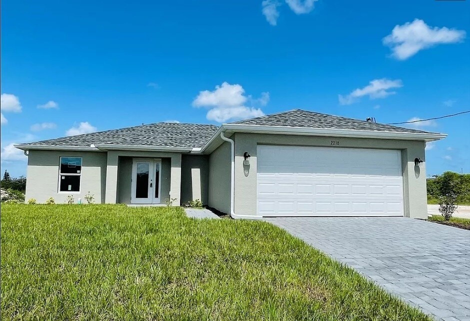 415 NW 19th Pl in Cape Coral, FL - Foto de edificio