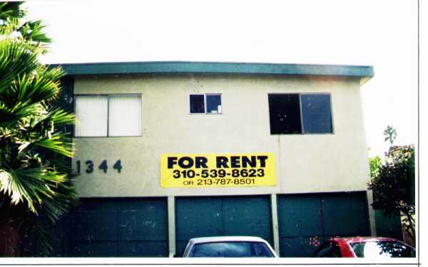 1342-1344 251st St in Harbor City, CA - Building Photo