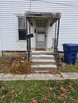 62 S Gamble St in Shelby, OH - Building Photo