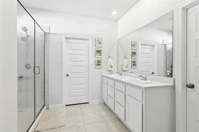 2773 Bluebonnet Ridge Dr