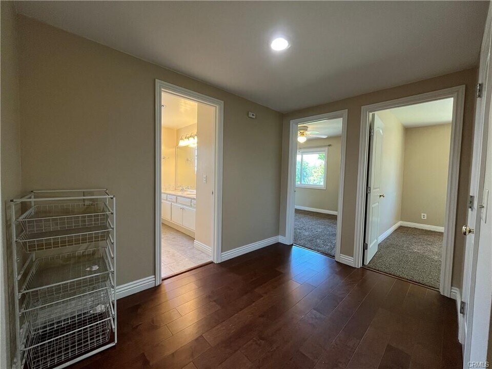 19241 Nashville St in Los Angeles, CA - Building Photo