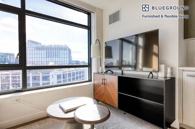 771 Beacon St, Unit FL9-ID855 in Boston, MA - Building Photo - Building Photo