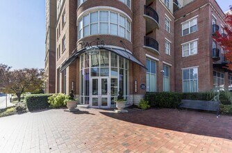 325 East Paces Ferry Rd NE in Atlanta, GA - Building Photo - Building Photo