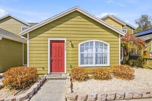 2918 Fan Palm Dr in Davenport, FL - Building Photo