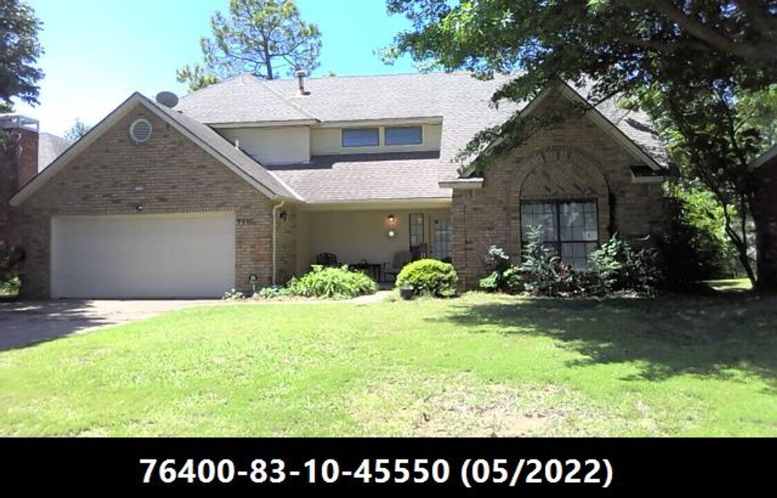 7710 S Hudson Ave in Tulsa, OK - Building Photo