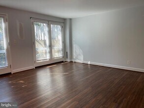 60 G St SW in Washington, DC - Building Photo - Building Photo