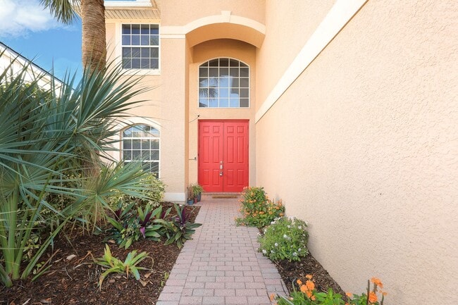 9250 Estero River Cir in Estero, FL - Building Photo - Building Photo
