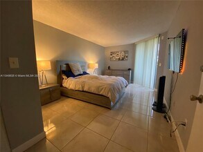 8365 SW 152nd Ave in Miami, FL - Building Photo - Building Photo