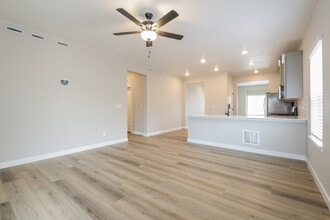 17995 E 94th Ave in Commerce City, CO - Building Photo - Building Photo
