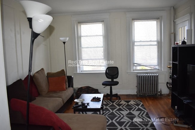 property at 4 Vinal St