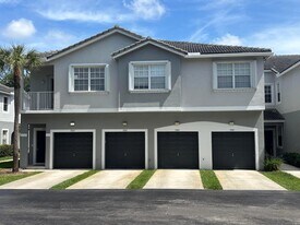 3080 Grandiflora Dr in Greenacres, FL - Building Photo