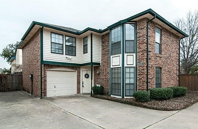 600 Silverstone Ln
