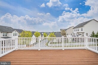 11919 Little Seneca Pkwy in Clarksburg, MD - Building Photo - Building Photo