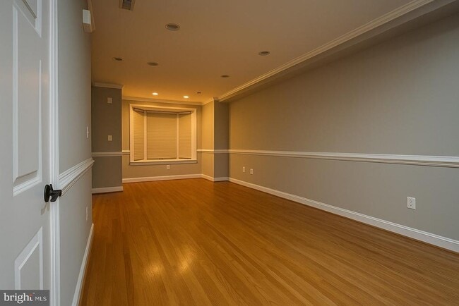 property at 1535 Gales St NE