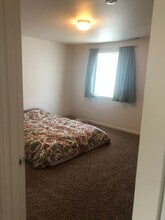 811 Country Ave NE in Quincy, WA - Building Photo - Building Photo