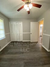 1438 S Burnt Hickory Rd in Douglasville, GA - Building Photo - Building Photo