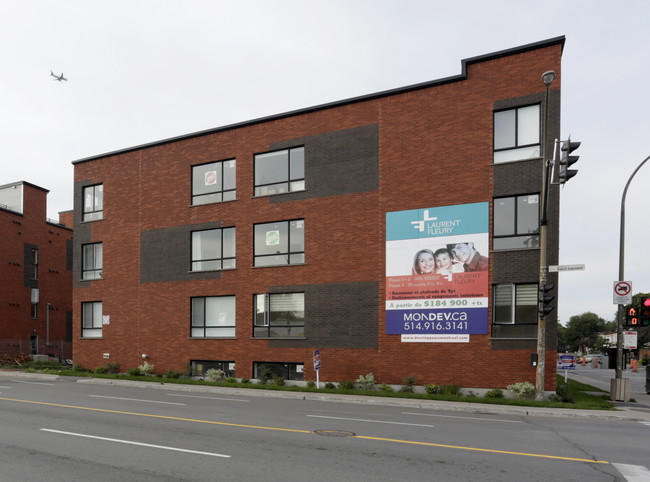 10 Fleury O in Montréal, QC - Building Photo - Primary Photo