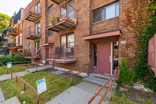 4480 Drolet Rue in Montréal, QC - Building Photo - Building Photo