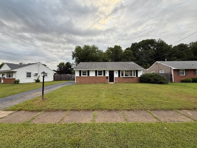 150 Riggins Blvd in Deptford, NJ - Building Photo - Building Photo