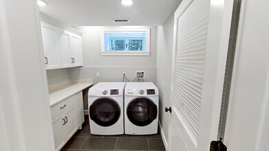 119 Westbourne Ter, Unit 1 in Brookline, MA - Building Photo - Building Photo