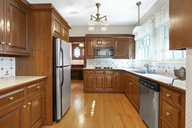 property at 30 Cheswick Rd
