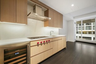 150 Seaport Blvd, Unit 1 Apartments