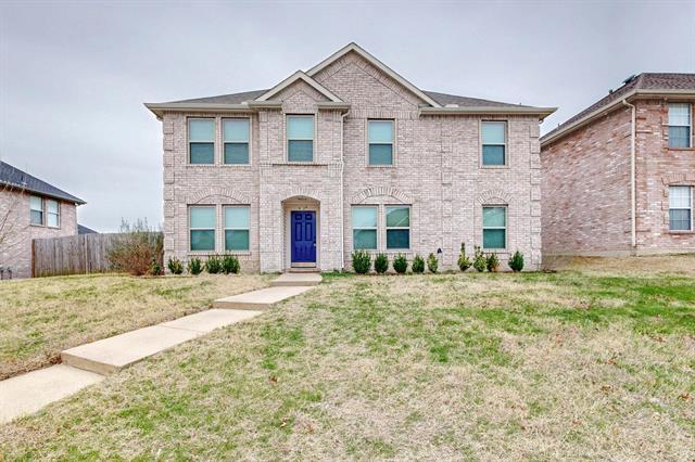 612 Woodland Manor Dr in Cedar Hill, TX - Building Photo