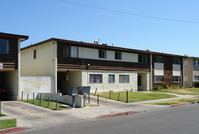 11761 Stuart Dr in Garden Grove, CA - Foto de edificio - Building Photo