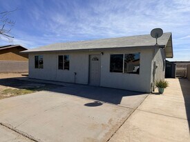 245 C St in San Luis, AZ - Building Photo