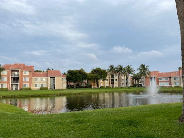 7864 Sonoma Springs Cir in Greenacres, FL - Building Photo