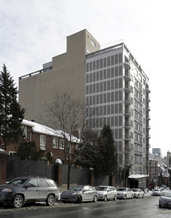 The St Georges in Montréal, QC - Building Photo