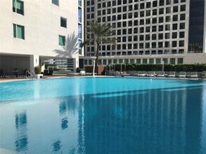 55 SE 6th St in Miami, FL - Building Photo - Building Photo