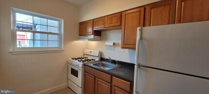 3 W Park Ave-Unit -APT 8 in Oaklyn, NJ - Building Photo - Building Photo