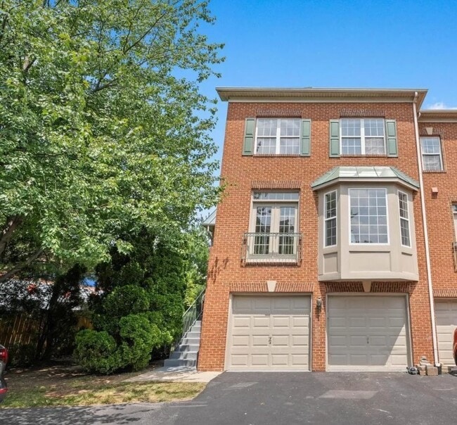 property at 417 Clayton Ln