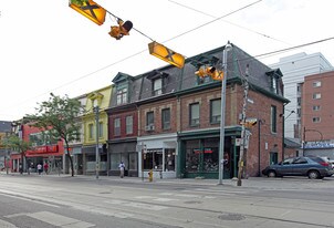 291 Queen St E in Toronto, ON - Building Photo