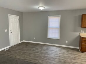 842 Sourwood Dr in Asheboro, NC - Building Photo - Building Photo