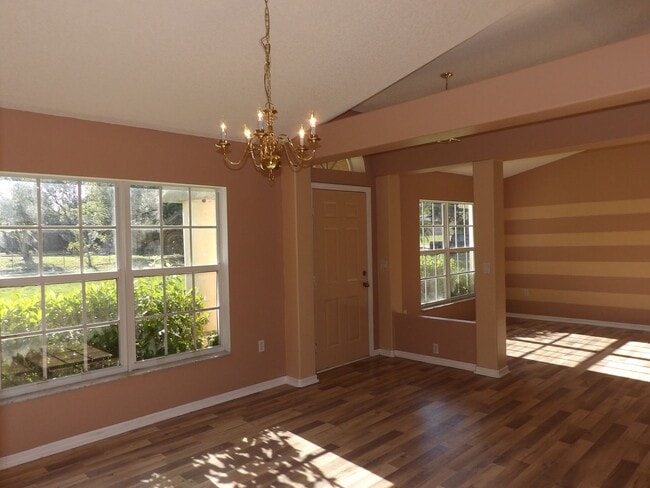 113 Hartwood St in Deltona, FL - Foto de edificio - Building Photo
