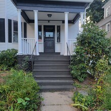 197 Elmgrove Ave, Unit 2nd floor in Providence, RI - Building Photo - Building Photo
