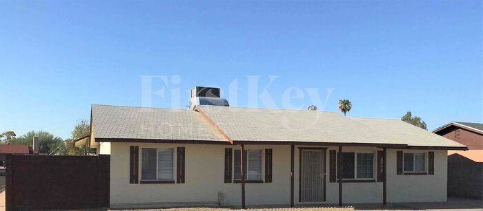 6023 W Redfield Rd in Glendale, AZ - Building Photo