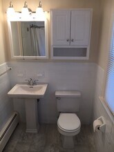 20 Hobart Ln, Unit 20 Hobart in Amherst, MA - Foto de edificio - Building Photo