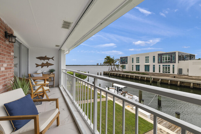 property at 68 Yacht Club Dr