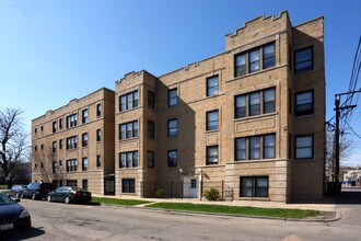 1715 N Humboldt Blvd in Chicago, IL - Building Photo - Building Photo