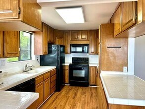 25072 Alicia Dr in Dana Point, CA - Building Photo - Building Photo